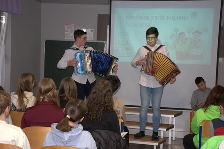OTROŠKI PARLAMENT OŠ JD (17)
